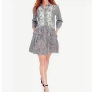 Philosophy black and white gingham and floral embroidered short sleeve dress